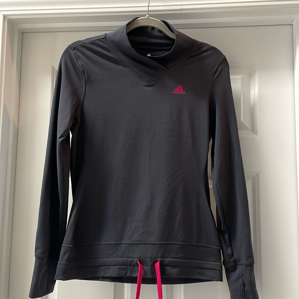 Adidas‎ long sleeve shirt size small